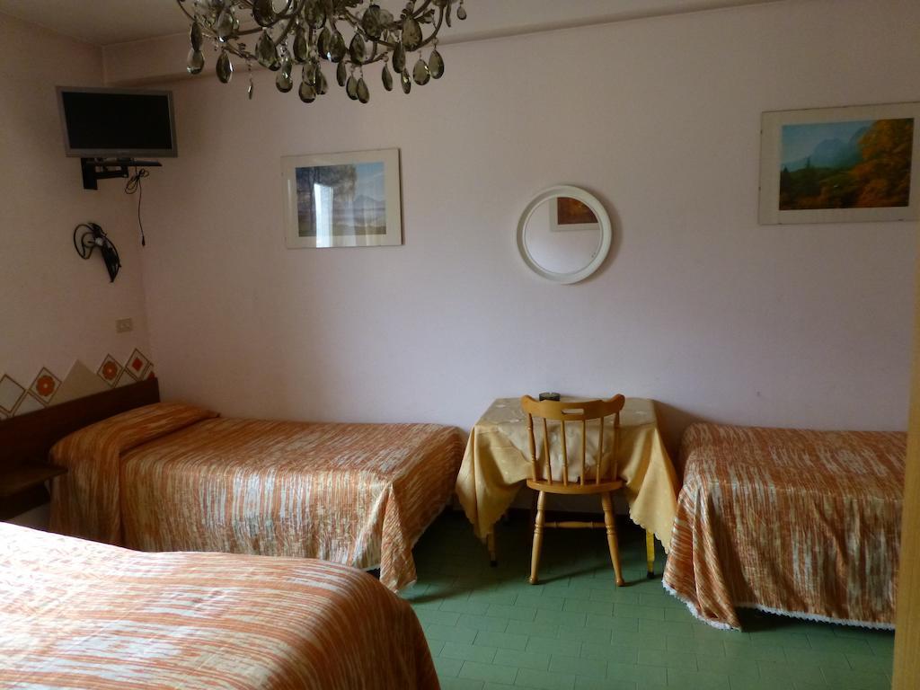 Hotel Beau Sejour Giampietro Andrea Sarre Kamer foto
