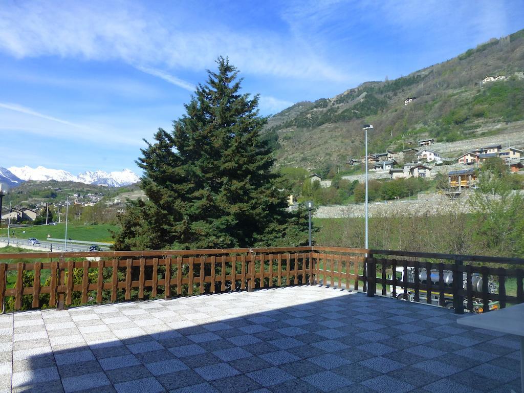 Hotel Beau Sejour Giampietro Andrea Sarre Buitenkant foto