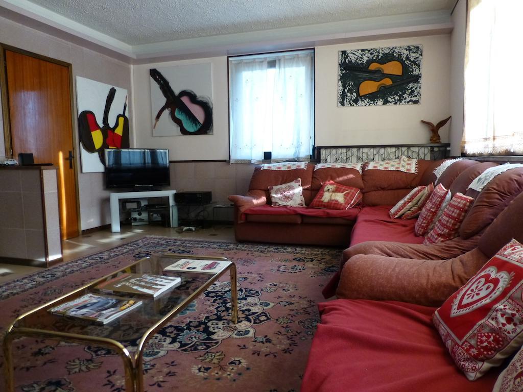 Hotel Beau Sejour Giampietro Andrea Sarre Buitenkant foto