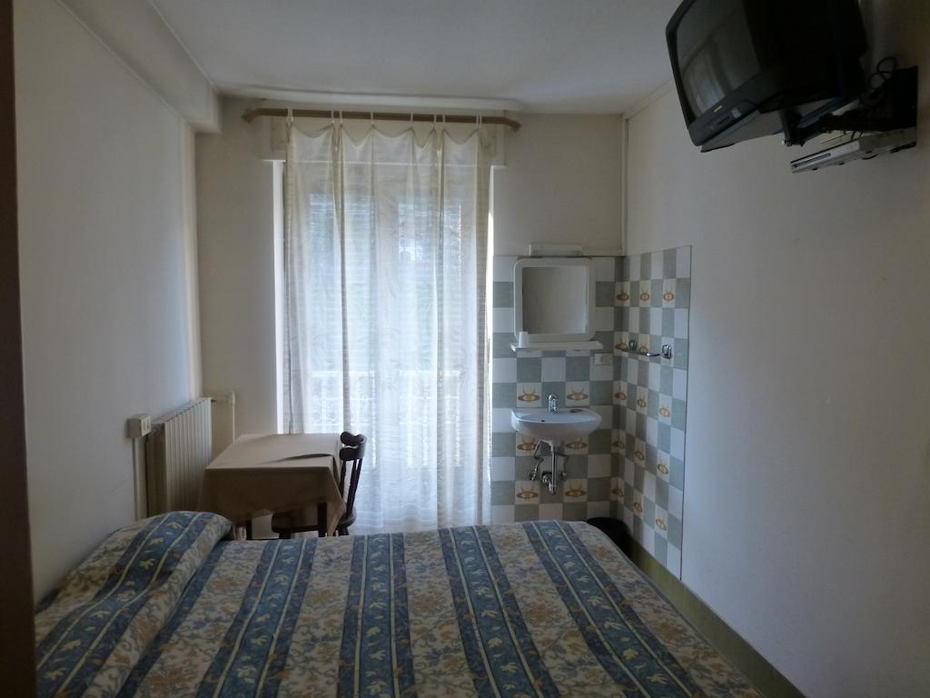 Hotel Beau Sejour Giampietro Andrea Sarre Kamer foto